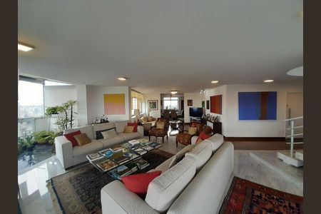 Apartamento à venda com 3 quartos, 756m² em Real Parque, São Paulo