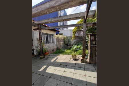 Casa à venda com 2 quartos, 200m² em Cidade Vargas, São Paulo