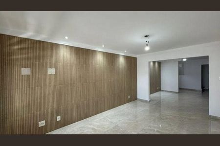 Casa à venda com 3 quartos, 400m² em Jardim Vila Formosa, São Paulo
