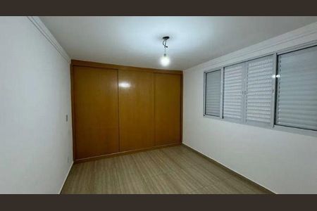 Casa à venda com 3 quartos, 400m² em Jardim Vila Formosa, São Paulo