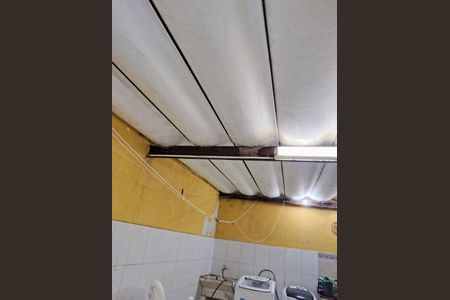 Casa à venda com 230m², 3 quartos e 2 vagas