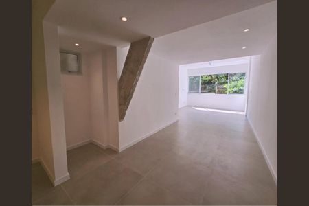 Apartamento à venda com 3 quartos, 84m² em Laranjeiras, Rio de Janeiro