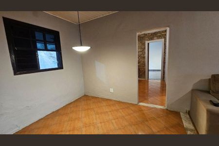 Casa à venda com 3 quartos, 75m² em São Lourenço, Niterói