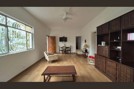 Casa à venda com 2 quartos, 301m² em Fonseca, Niterói