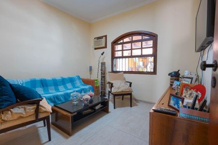 Casa à venda com 4 quartos, 300m² em Piratininga, Niterói