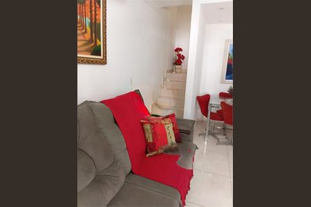 Casa à venda com 3 quartos, 180m² em Vila Clara, São Paulo