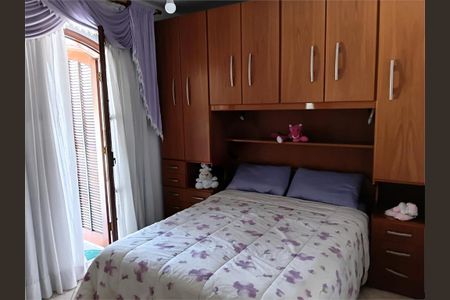 Casa à venda com 3 quartos, 180m² em Vila Clara, São Paulo