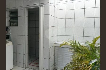 Casa à venda com 3 quartos, 180m² em Vila Clara, São Paulo