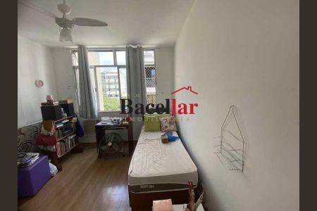 Apartamento à venda com 65m², 2 quartos e 1 vaga