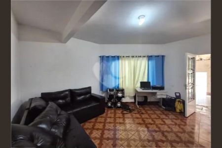 Casa à venda com 3 quartos, 228m² em Cidade Domitila, São Paulo