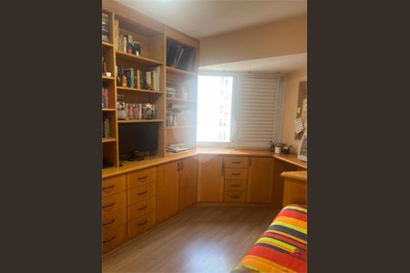 Apartamento à venda com 96m², 4 quartos e 1 vaga