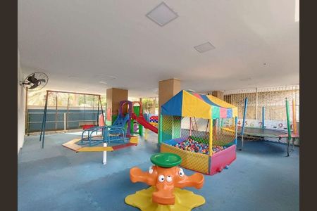 Apartamento à venda com 63m², 2 quartos e 1 vaga