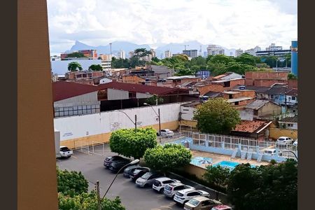 Apartamento à venda com 63m², 2 quartos e 1 vaga