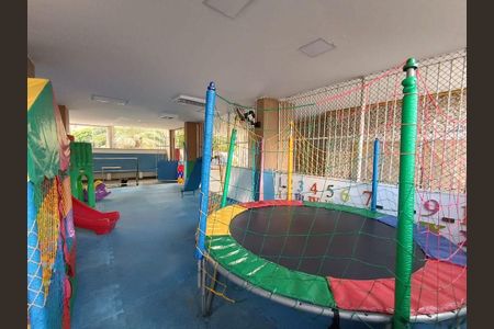 Apartamento à venda com 63m², 2 quartos e 1 vaga