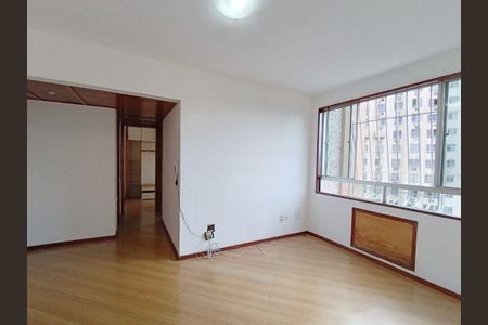 Apartamento à venda com 63m², 2 quartos e 1 vaga