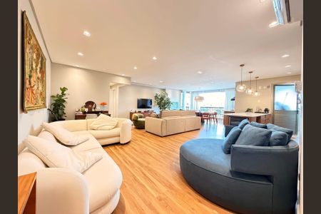 Apartamento à venda com 2 quartos, 118m² em Lapa, São Paulo