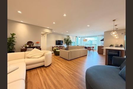 Apartamento à venda com 2 quartos, 118m² em Lapa, São Paulo