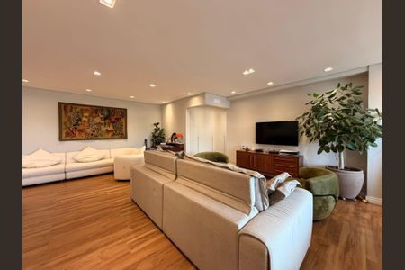 Apartamento à venda com 2 quartos, 118m² em Lapa, São Paulo