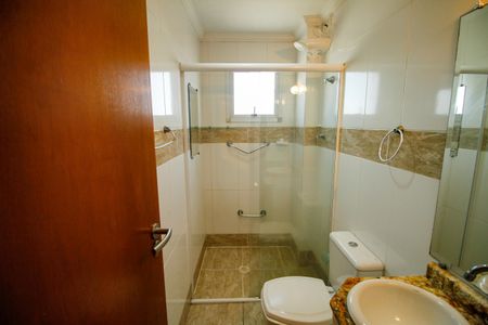 Apartamento para alugar com 92m², 2 quartos e 2 vagasBanheiro da Suíte 1