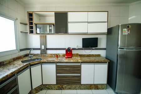 Apartamento para alugar com 92m², 2 quartos e 2 vagasCozinha