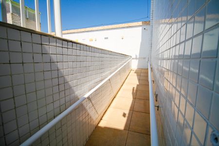 Apartamento para alugar com 92m², 2 quartos e 2 vagasÁrea comum - Piscina