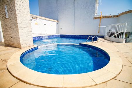 Apartamento para alugar com 92m², 2 quartos e 2 vagasÁrea comum - Piscina