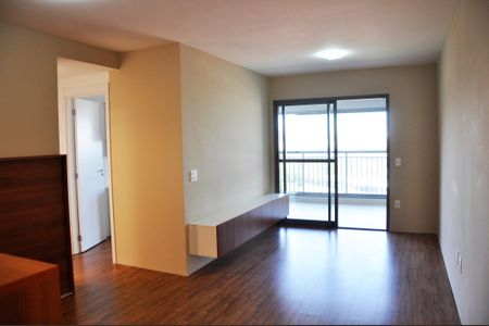 Detalhe - Sala e Sala de Jantar de apartamento para alugar com 3 quartos, 85m² em City América, São Paulo