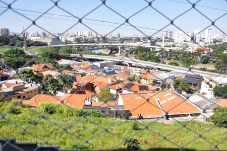 Apartamento para alugar com 85m², 3 quartos e 2 vagasDetalhe - Vista do Quarto 01 com Suíte