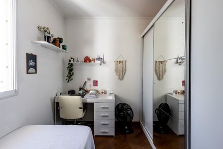 Apartamento à venda com 100m², 3 quartos e 4 vagasQuarto 3