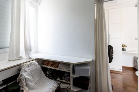 Apartamento à venda com 100m², 3 quartos e 4 vagasQuarto 1 - Closet da Suite