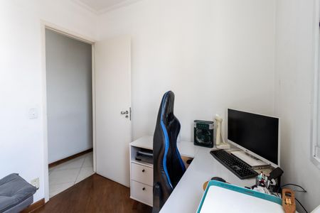 Apartamento à venda com 100m², 3 quartos e 4 vagasQuarto 2