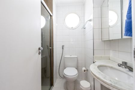 Apartamento à venda com 100m², 3 quartos e 4 vagasQuarto 1 - Banheiro da Suite