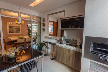 Apartamento à venda com 153m², 4 quartos e 3 vagasVaranda Gourmet