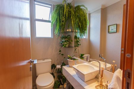 Apartamento à venda com 153m², 4 quartos e 3 vagasLavabo na Sala