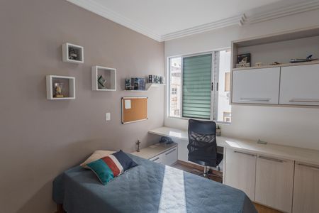 Apartamento à venda com 153m², 4 quartos e 3 vagasSuíte 2