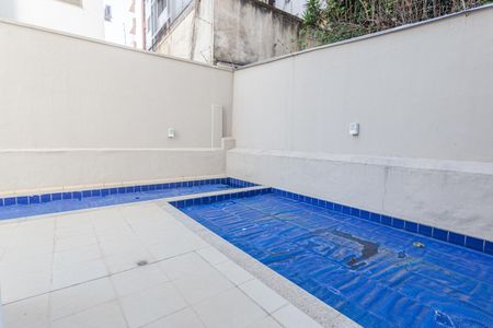 Apartamento à venda com 153m², 4 quartos e 3 vagasÁrea comum - Piscina