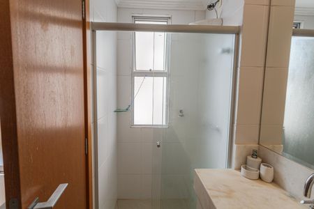 Apartamento à venda com 153m², 4 quartos e 3 vagasBanheiro da Suíte 2