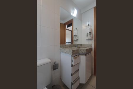 Apartamento à venda com 77m², 3 quartos e 1 vagaBanheiro da Suite