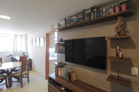 Sala de apartamento à venda com 3 quartos, 77m² em Jaraguá, Belo Horizonte