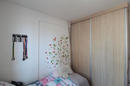 Apartamento à venda com 77m², 3 quartos e 1 vagaQuarto 2