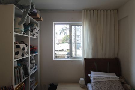 Apartamento à venda com 77m², 3 quartos e 1 vagaQuarto 1