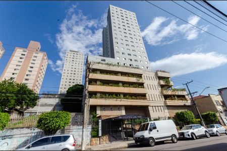Apartamento à venda com 55m², 2 quartos e 1 vaga Apartamento à venda com 55m², 2 quartos e 1 vagaFachada