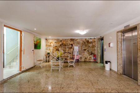 Apartamento à venda com 55m², 2 quartos e 1 vaga Apartamento à venda com 55m², 2 quartos e 1 vagaHall de entrada
