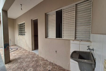 Casa para alugar com 200m², 2 quartos e 4 vagasÁrea de Serviço