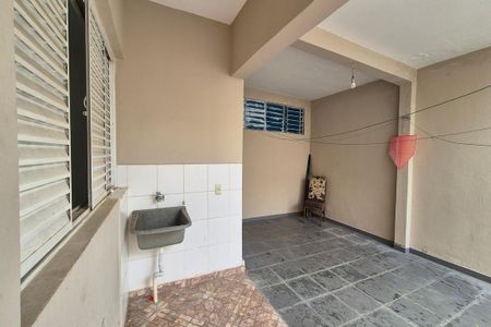 Casa para alugar com 200m², 2 quartos e 4 vagasÁrea de Serviço