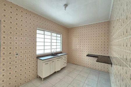 Casa para alugar com 200m², 2 quartos e 4 vagasCozinha 