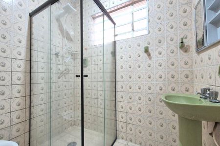 Casa para alugar com 200m², 2 quartos e 4 vagasBanheiro