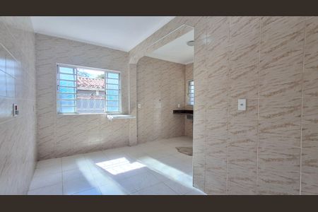 Casa para alugar com 200m², 4 quartos e 2 vagasCozinha