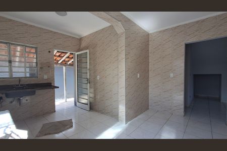 Casa para alugar com 200m², 4 quartos e 2 vagasCozinha
