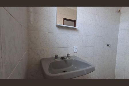 Casa para alugar com 200m², 4 quartos e 2 vagasBanheiro da suíte